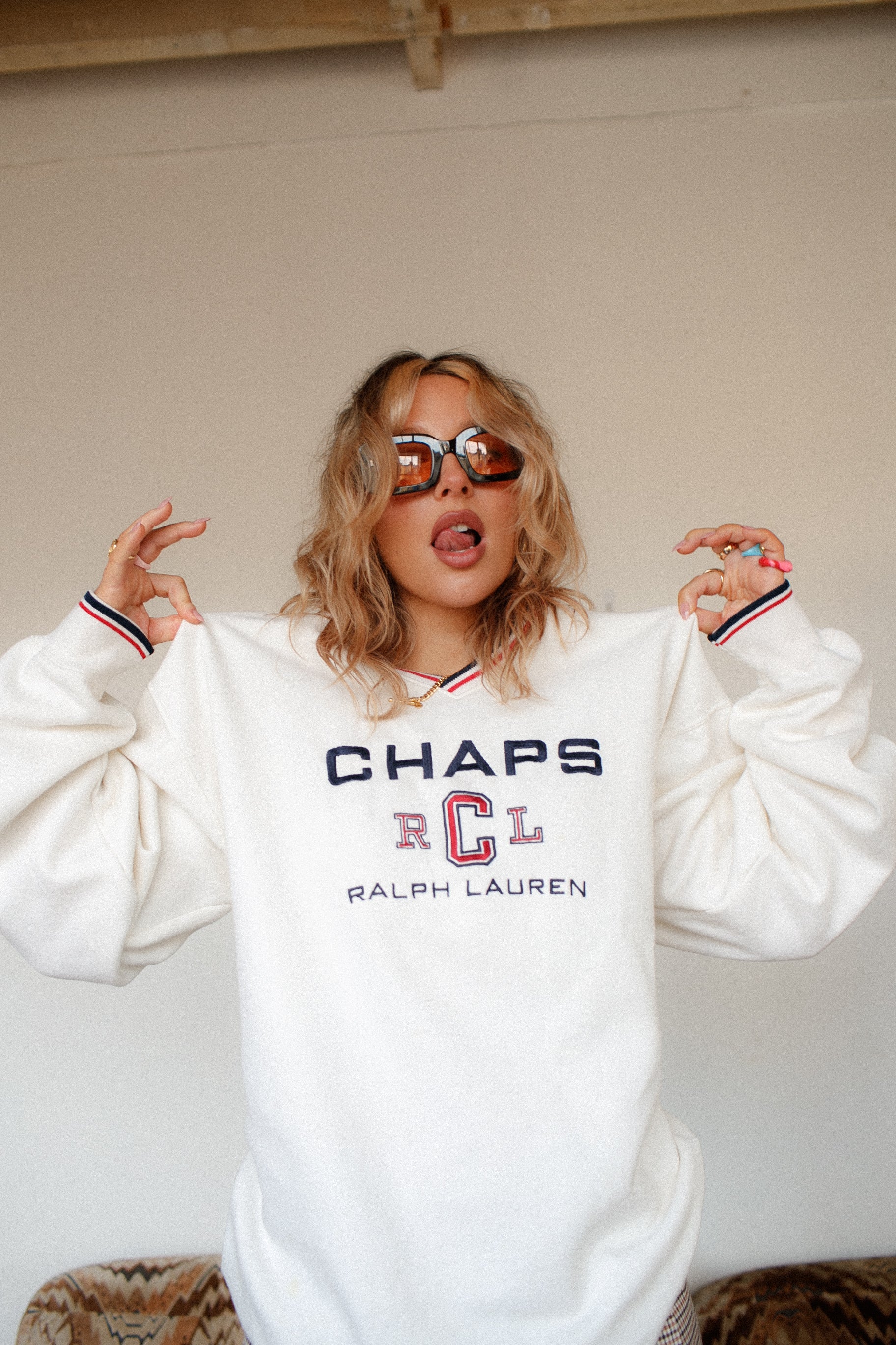 Vintage Sweaters – Retro Knitwear, Crewnecks & Designer