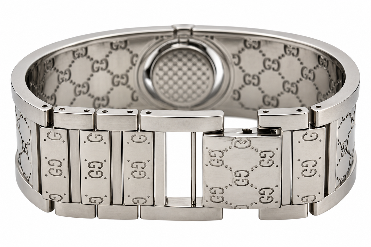 Gucci 112 Bangle Watch Silver-Tone Quartz (1523-GUC-L). LWM864