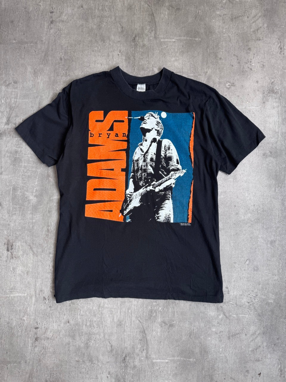 1992 Bryan Adams 'Waking Up the World' Single Stitch Graphic Tee