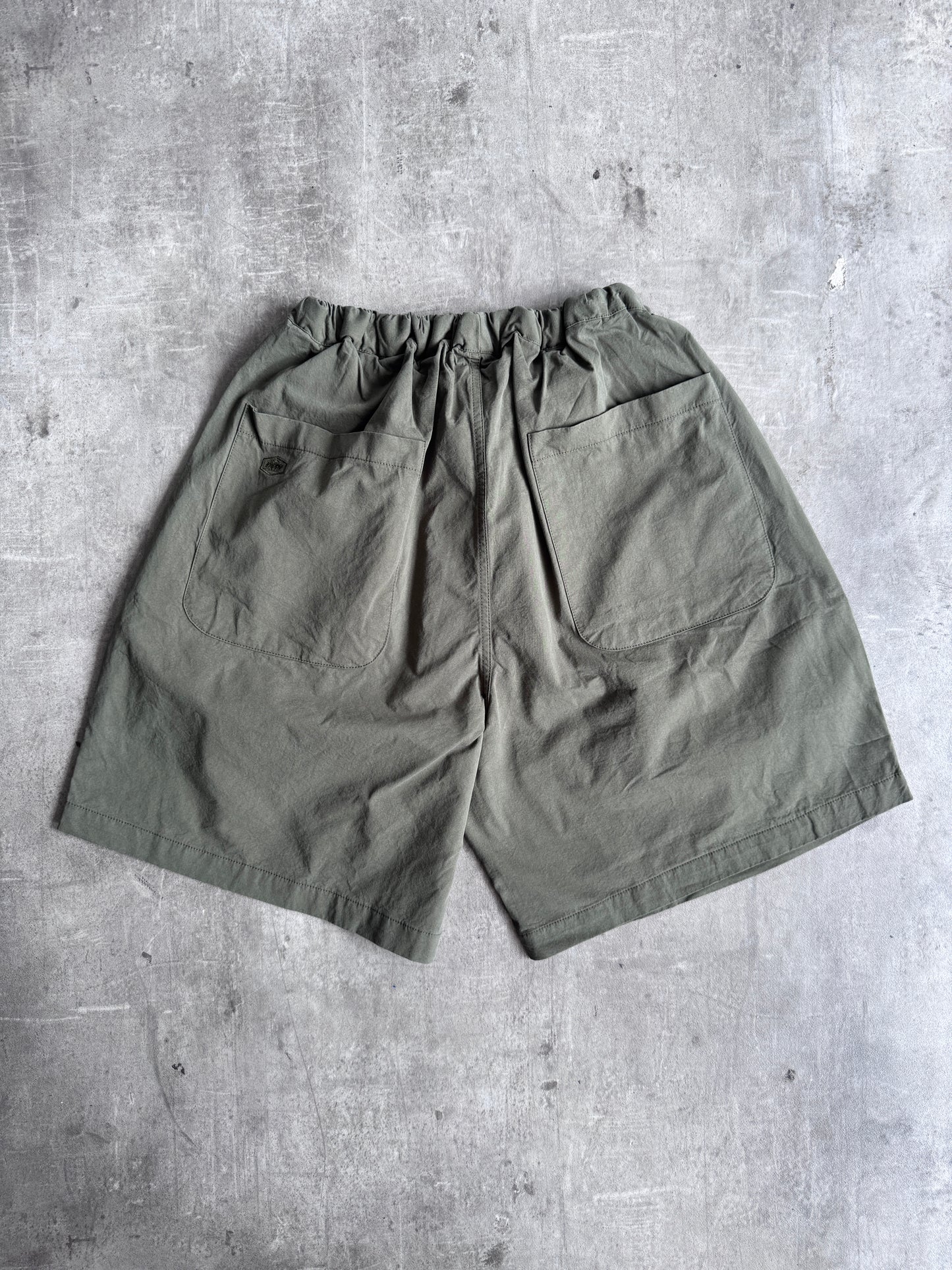 Kappy Korea Two Tuck Pleated Wide Half Pants - Khaki