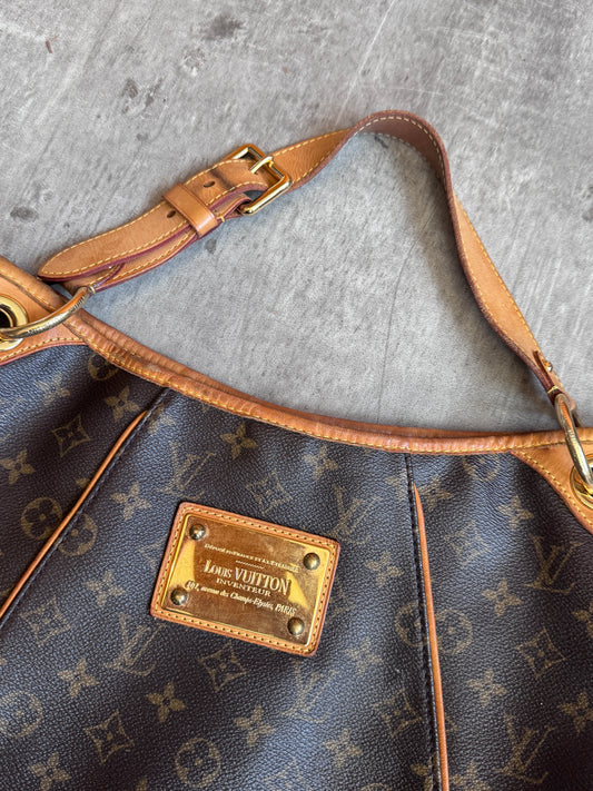 Louis Vuitton Galleria Monogram Shoulder Bag