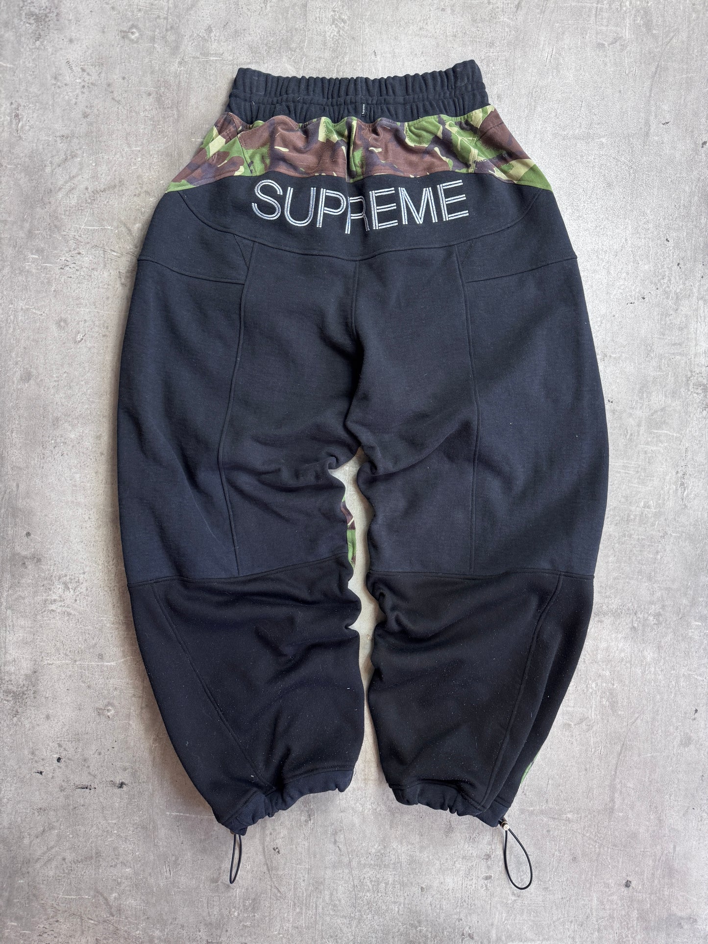 VT Rework: Supreme Camoflauge Cargo Joggers