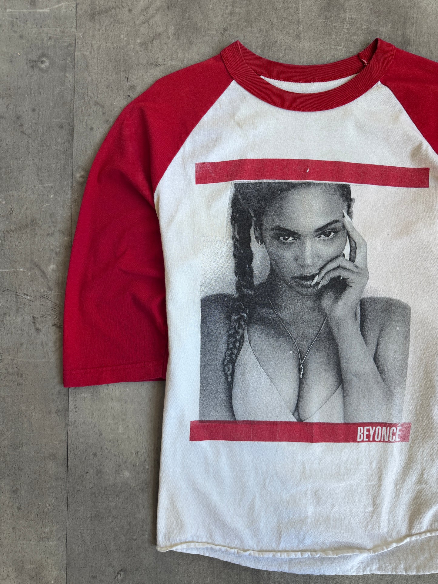 00s Beyonce Raglan Sleeve Graphic Tee