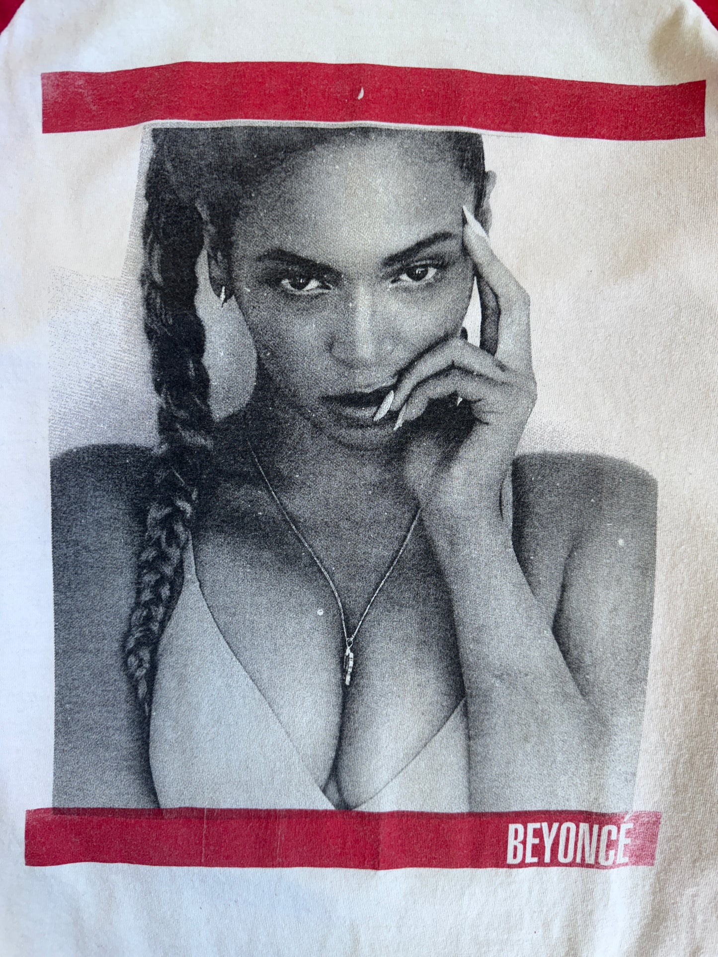 00s Beyonce Raglan Sleeve Graphic Tee