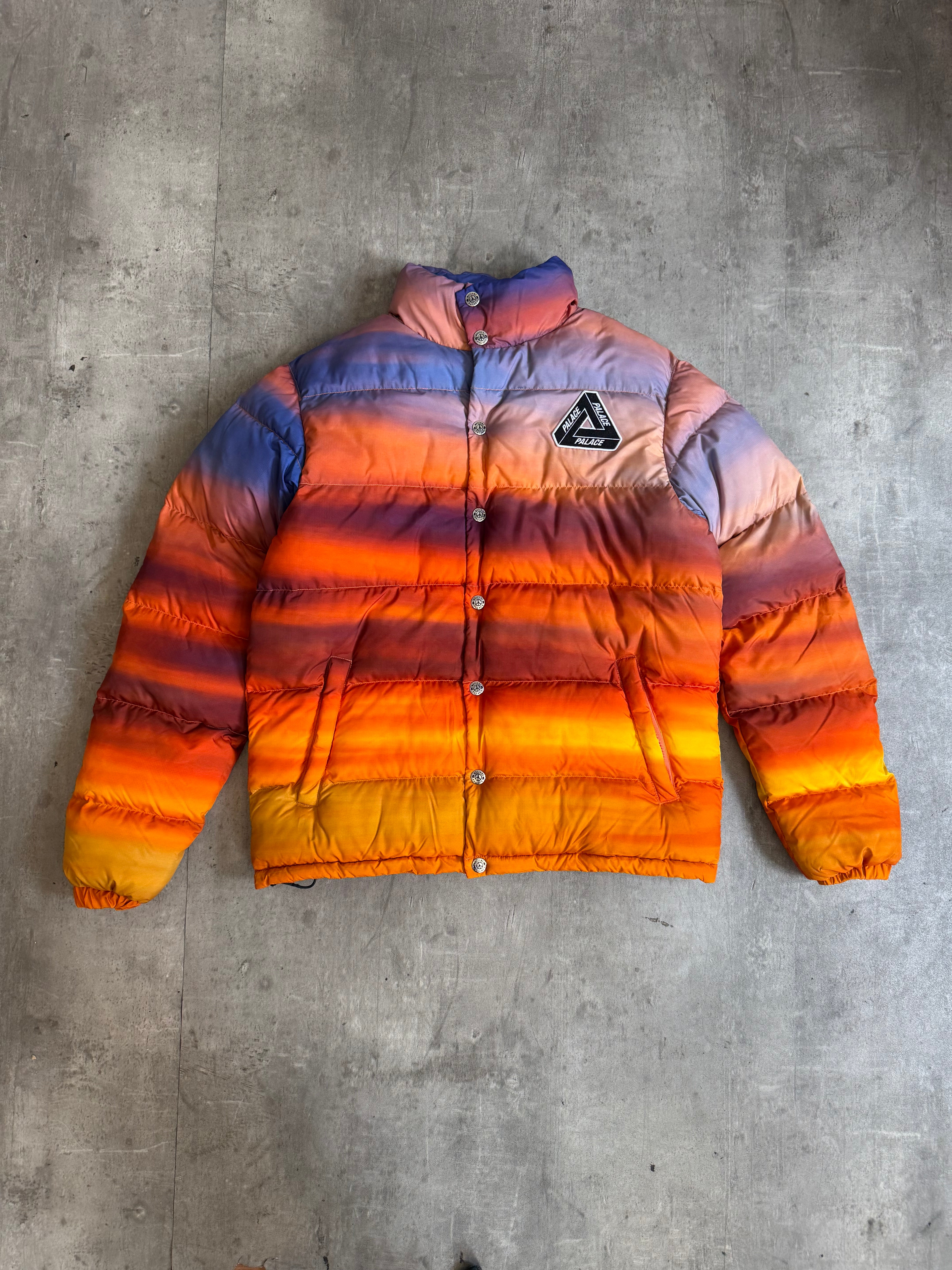 F/W 2020 Palace x Moschino Ombre Sunset Puffer Jacket – Vintage