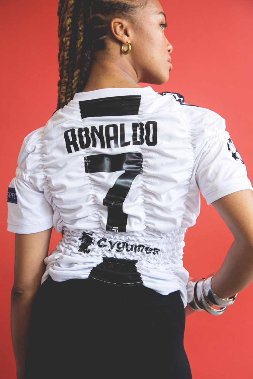 VT Rework: Juventus 'Ronaldo 7' Rouched Football Shirt