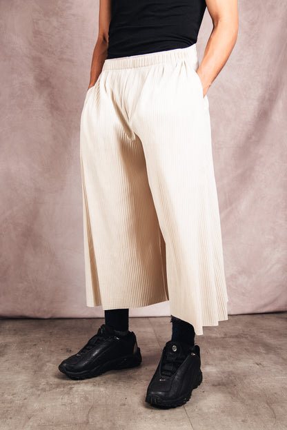 Issey Miyake Me Jumbo Pleat Wide Cropped Trousers
