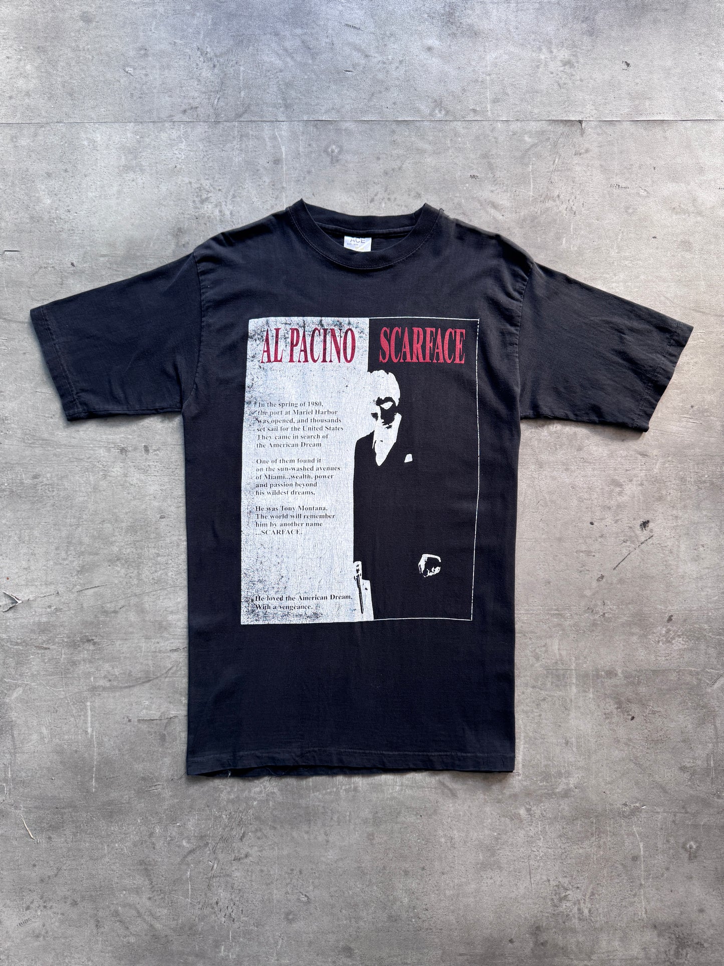 2000s Scarface Al Pacino Dark Graphic Tee