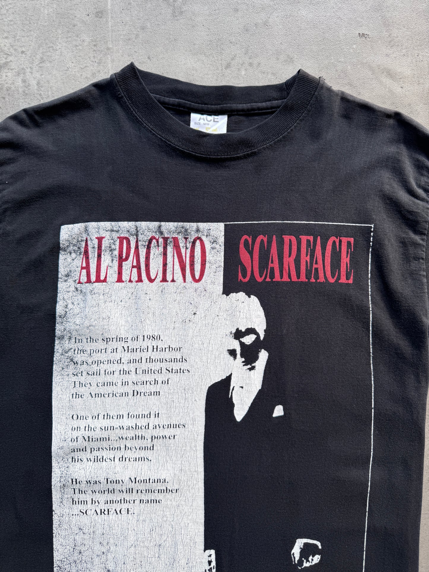 2000s Scarface Al Pacino Dark Graphic Tee