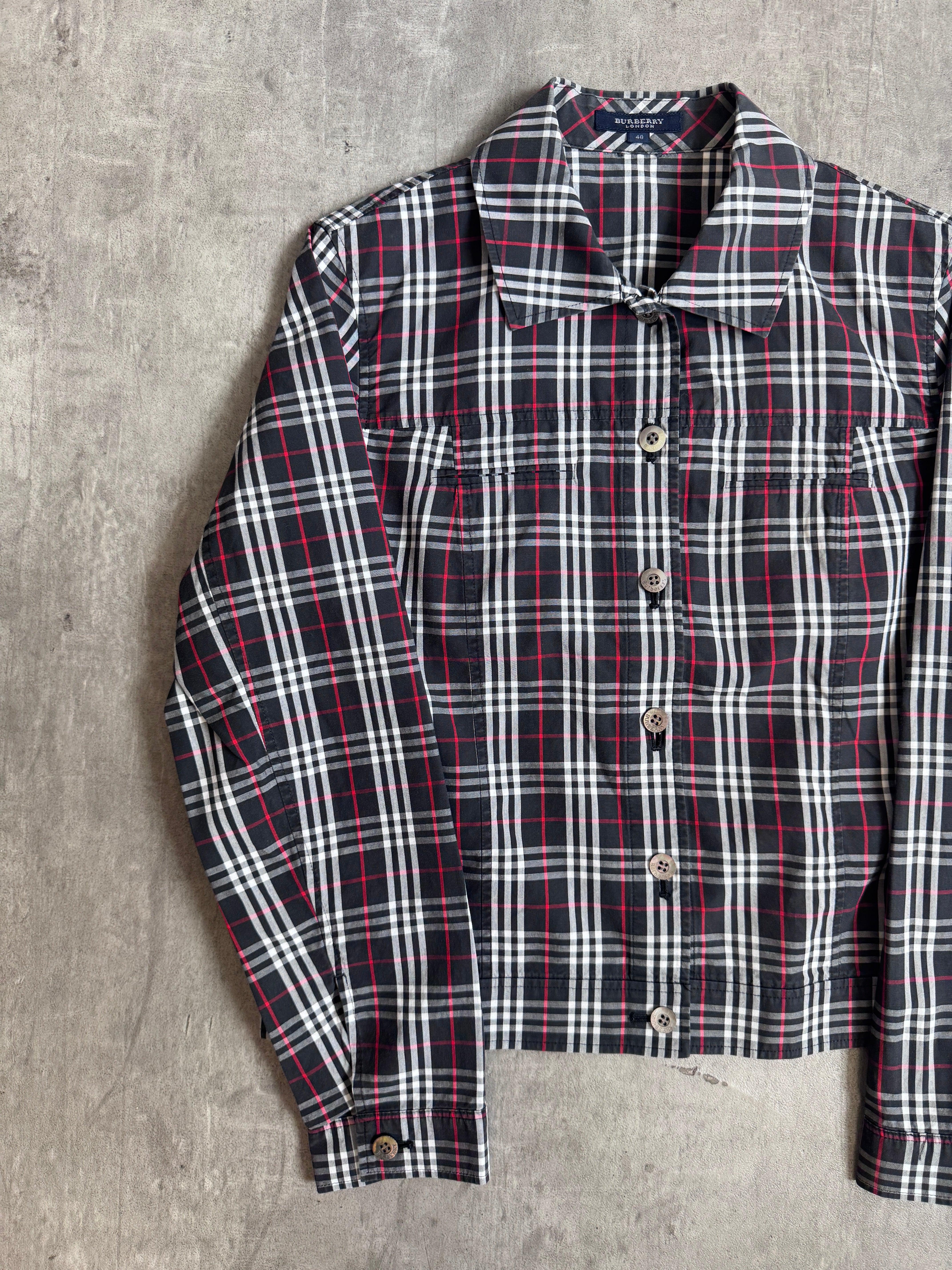 Vintage Burberry | Iconic Coats, Jackets & Shirts at Vintage Threads