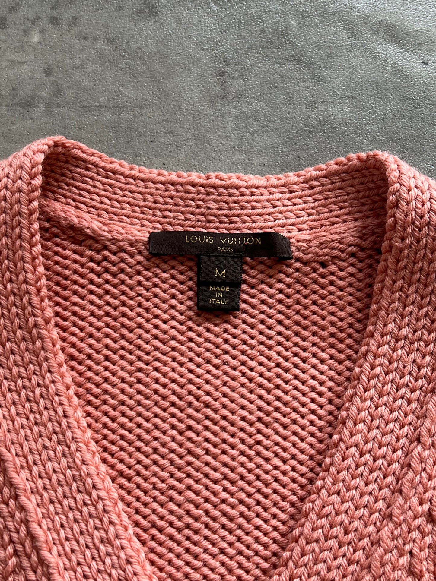 Louis Vuitton Pink Wool Brooch Detail Cardigan FA:276 (SC829)