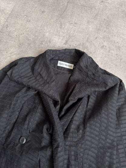 S/S 2017 Issey Miyake Block Textured Fold Coat