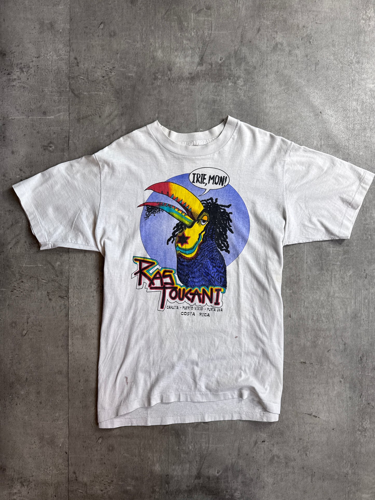 Ras-Toucan Bird Graphic Tee