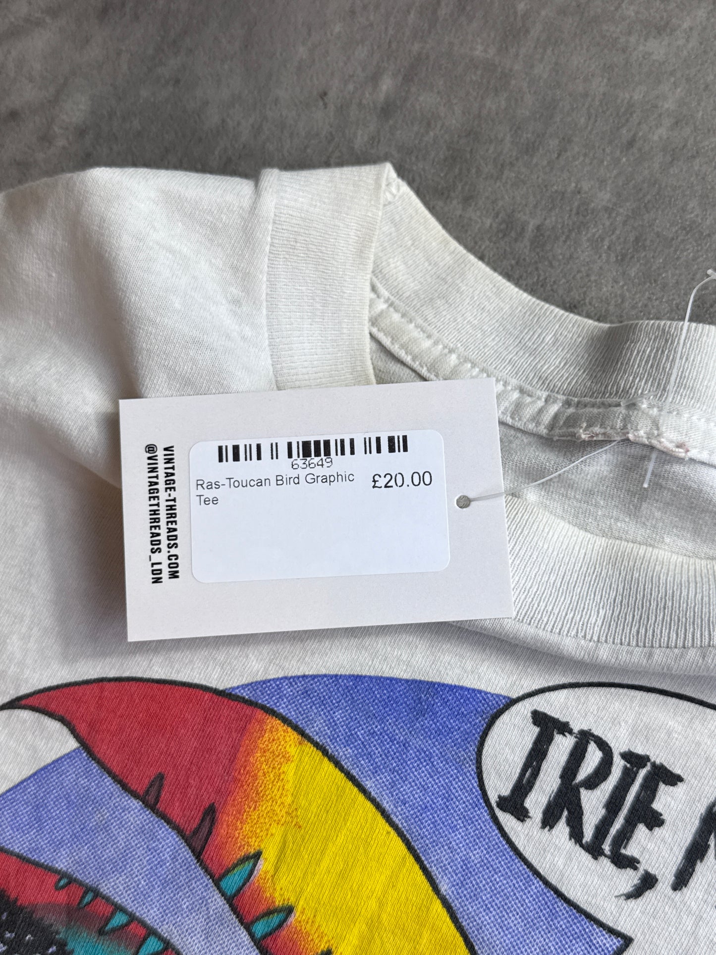 Ras-Toucan Bird Graphic Tee