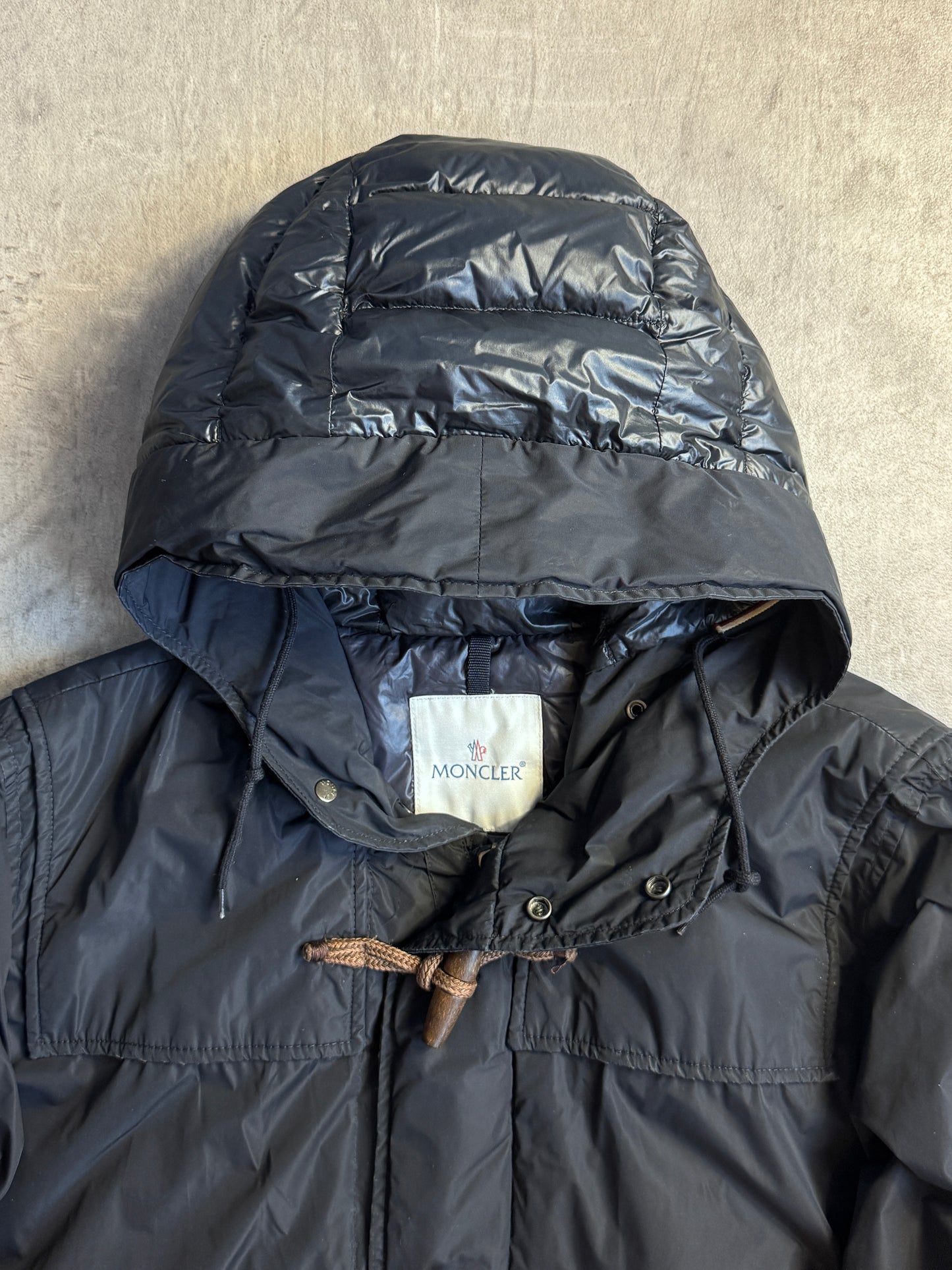 Moncler Black Hook Fastening Puffer Coat