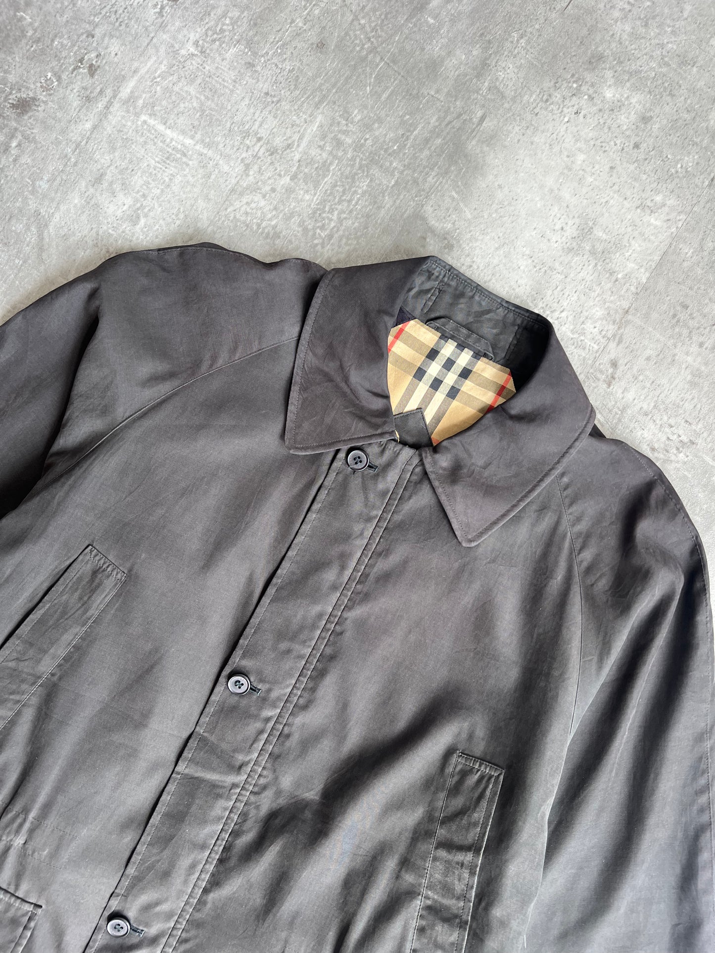 Burberry Cinch Waist Black Cropped Trench