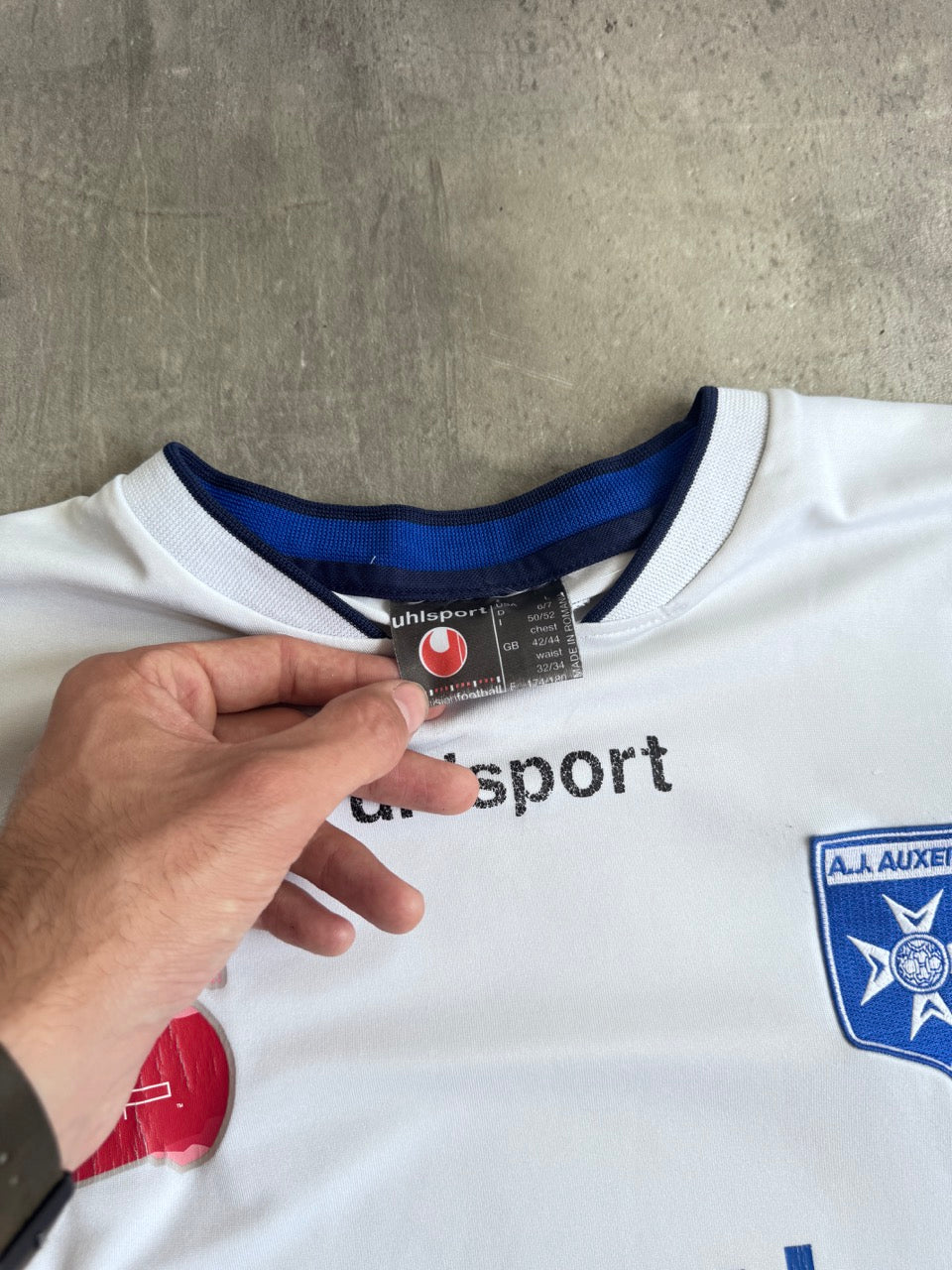 2005/06 Auxerre Football Home Shirt