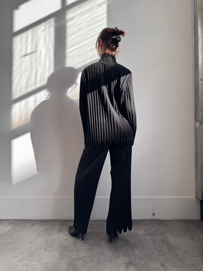 S/S 2010 Issey Miyake Pleats Please Black Zig Zag Trousers FA276: SD286(01)