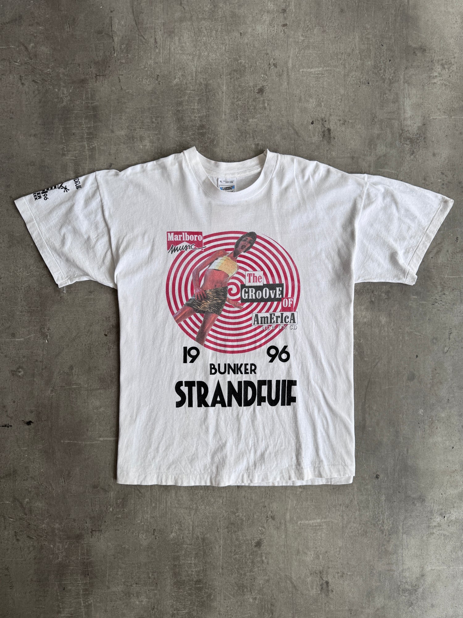 1990's Single Stitch Marlboro 'The Groove Of America" Graphic Tee