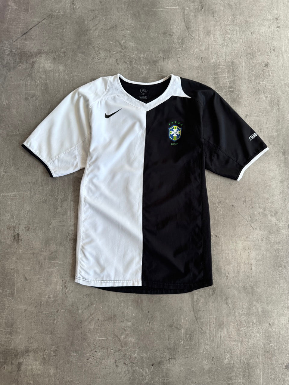 2004/05 Brazil x Nike 'Kaká 8' Stand Up, Speak Up Football Shirt