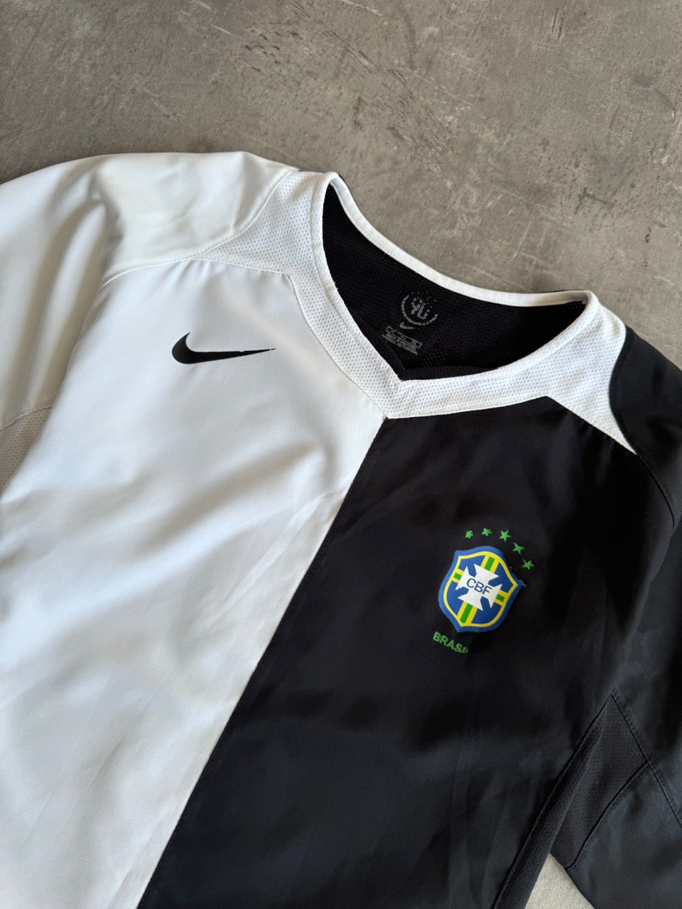 2004/05 Brazil x Nike 'Kaká 8' Stand Up, Speak Up Football Shirt