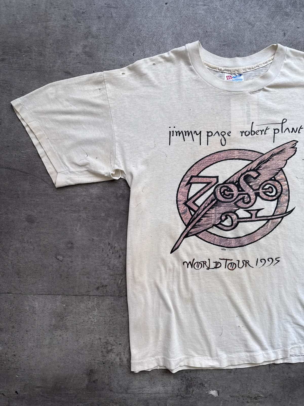 1995 Led Zeppelin Cream Distressed Tour Graphic Tee