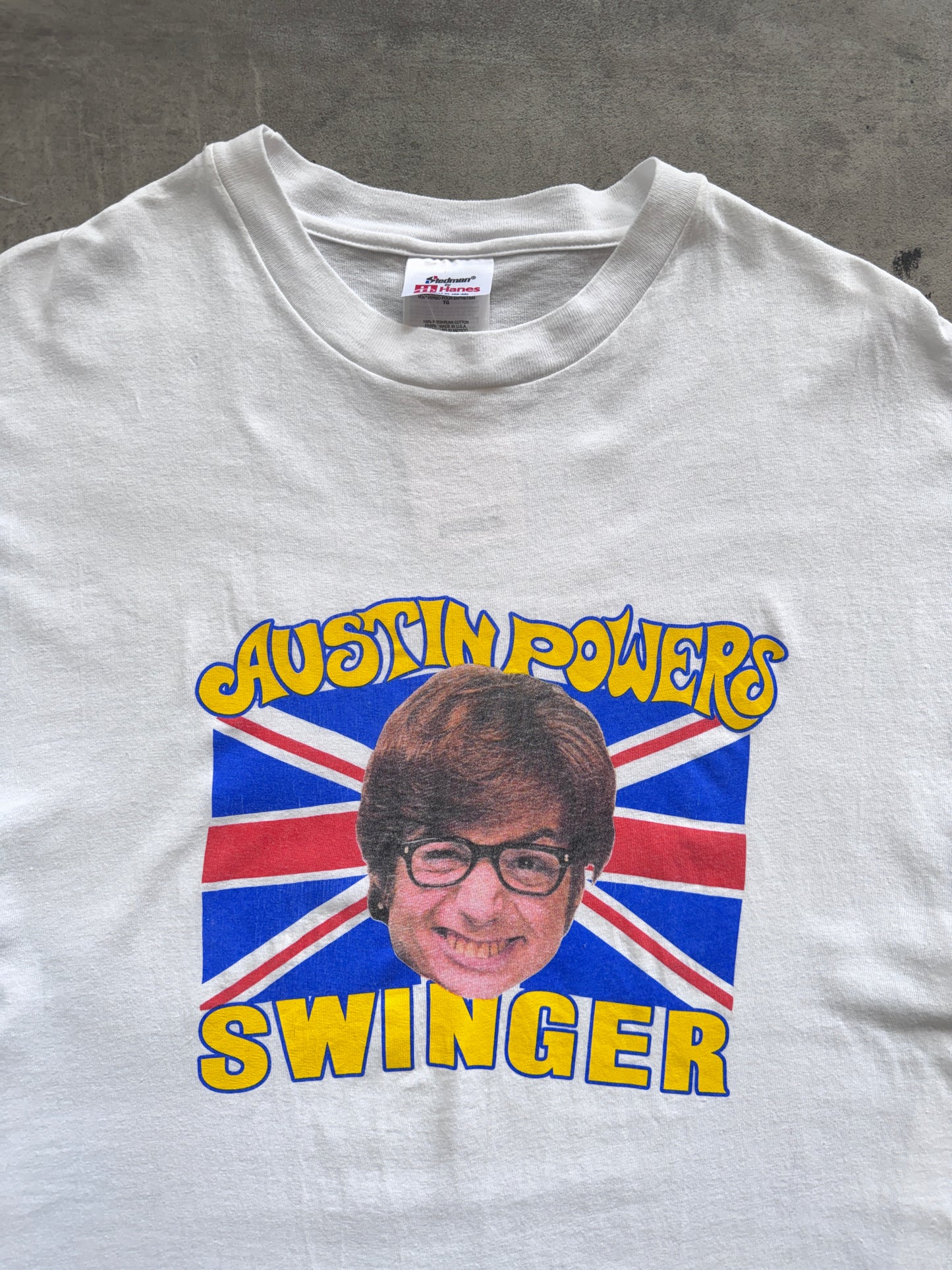 1998 Austin Powers "Swinger" Union Jacket Movie Promo Graphic Tee