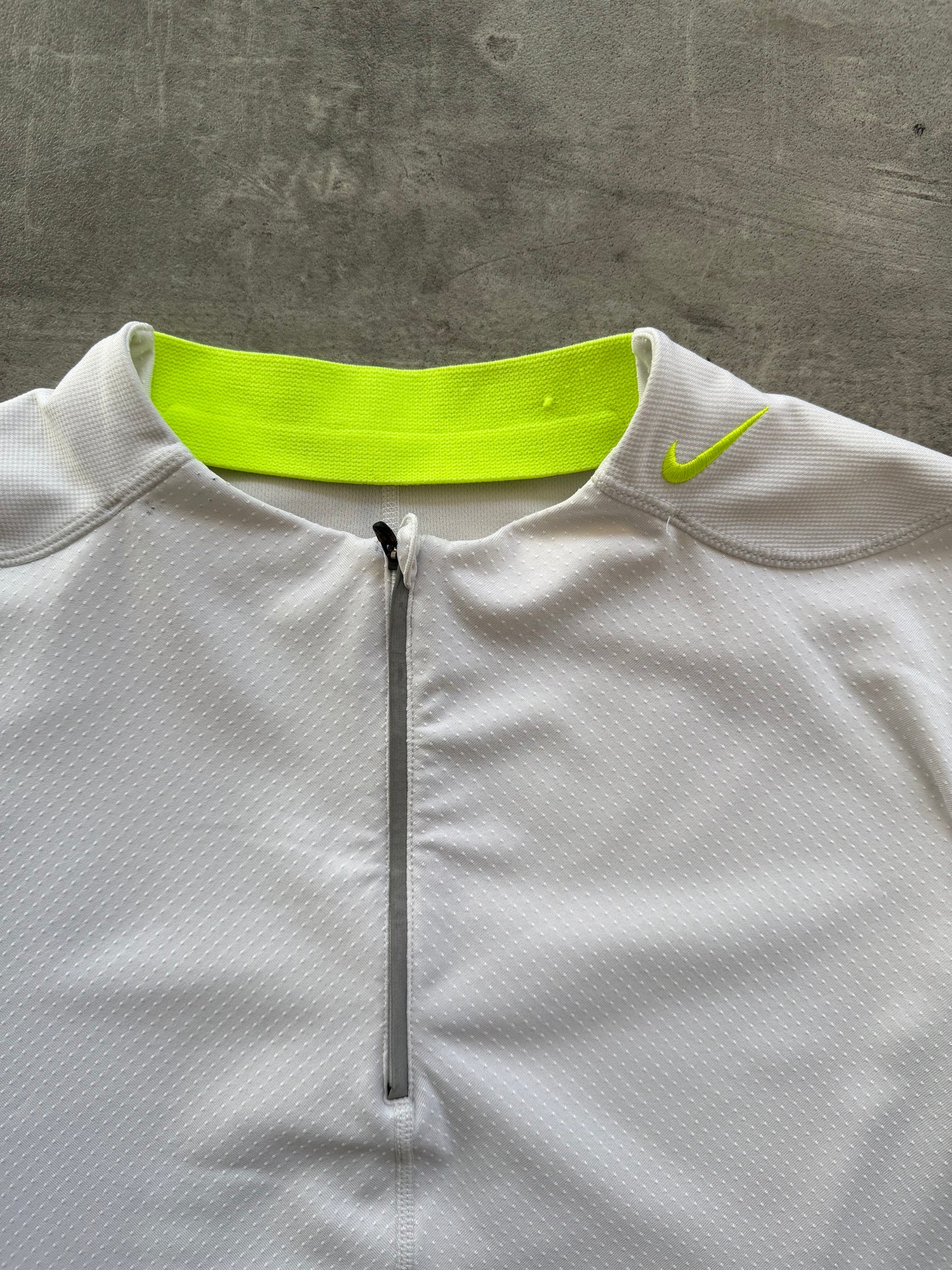 2006 Nike Sphere Tony Spackman Contrast Green Structured Top
