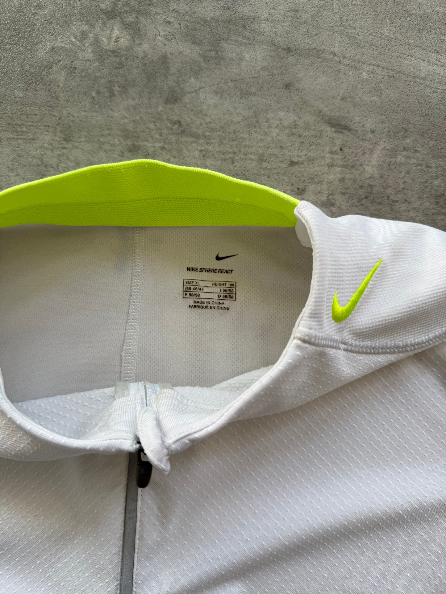 2006 Nike Sphere Tony Spackman Contrast Green Structured Top