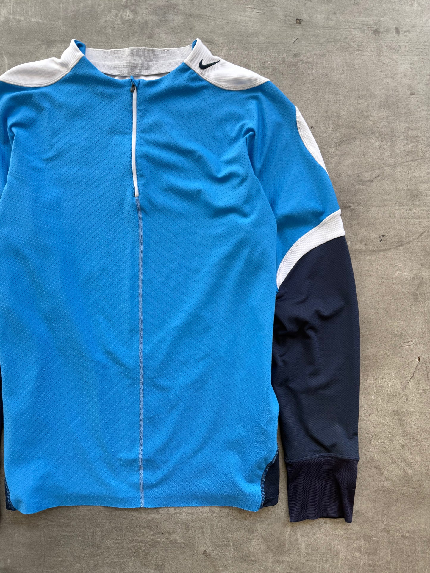 2006 Nike Sphere Tony Spackman LS Structured Top (sold as seen)
