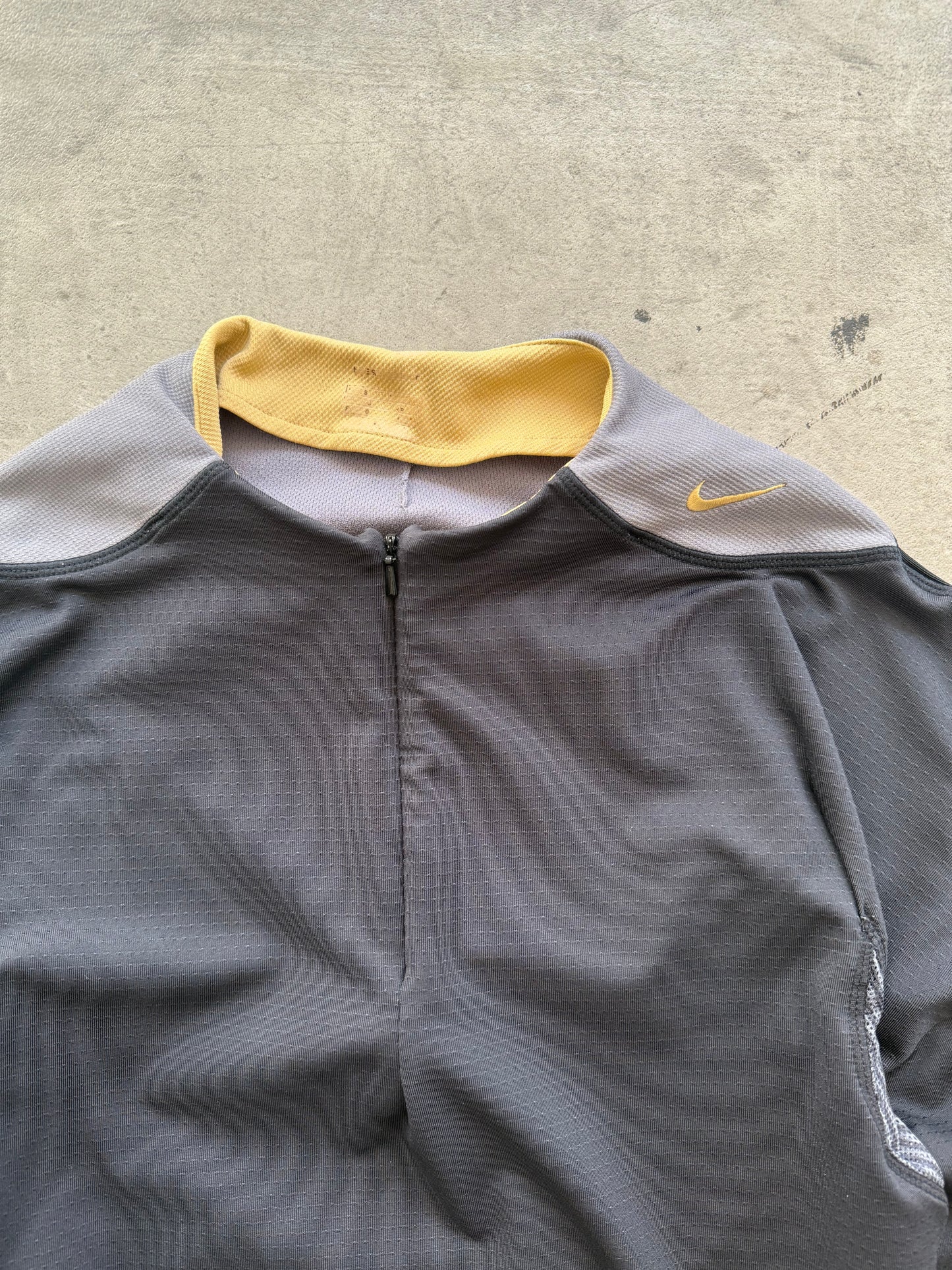 2005 Nike Sphere Tony Spackman Grey Toned Structured LS Top