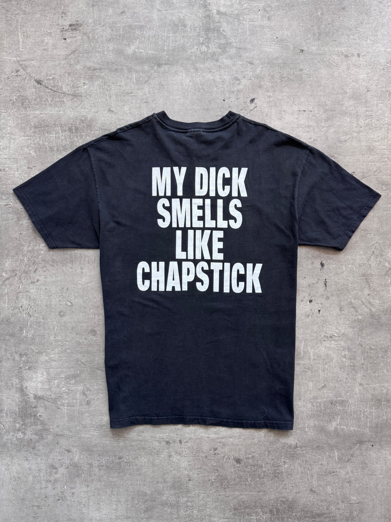 2000s Emily's Toy Box "CHAPSTICK" Back Print Graphic Tee