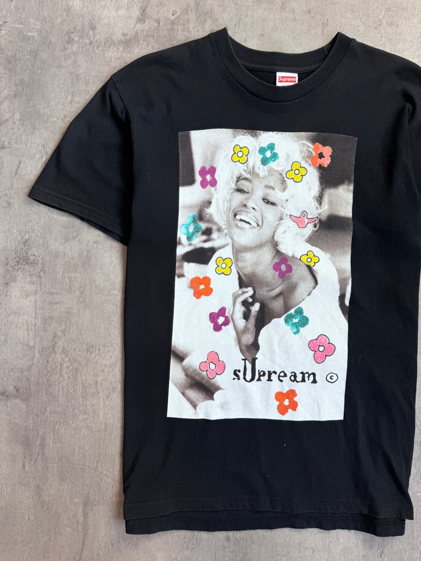 S/S 2020 Supreme sUpream Graphic Print Naomi Tee