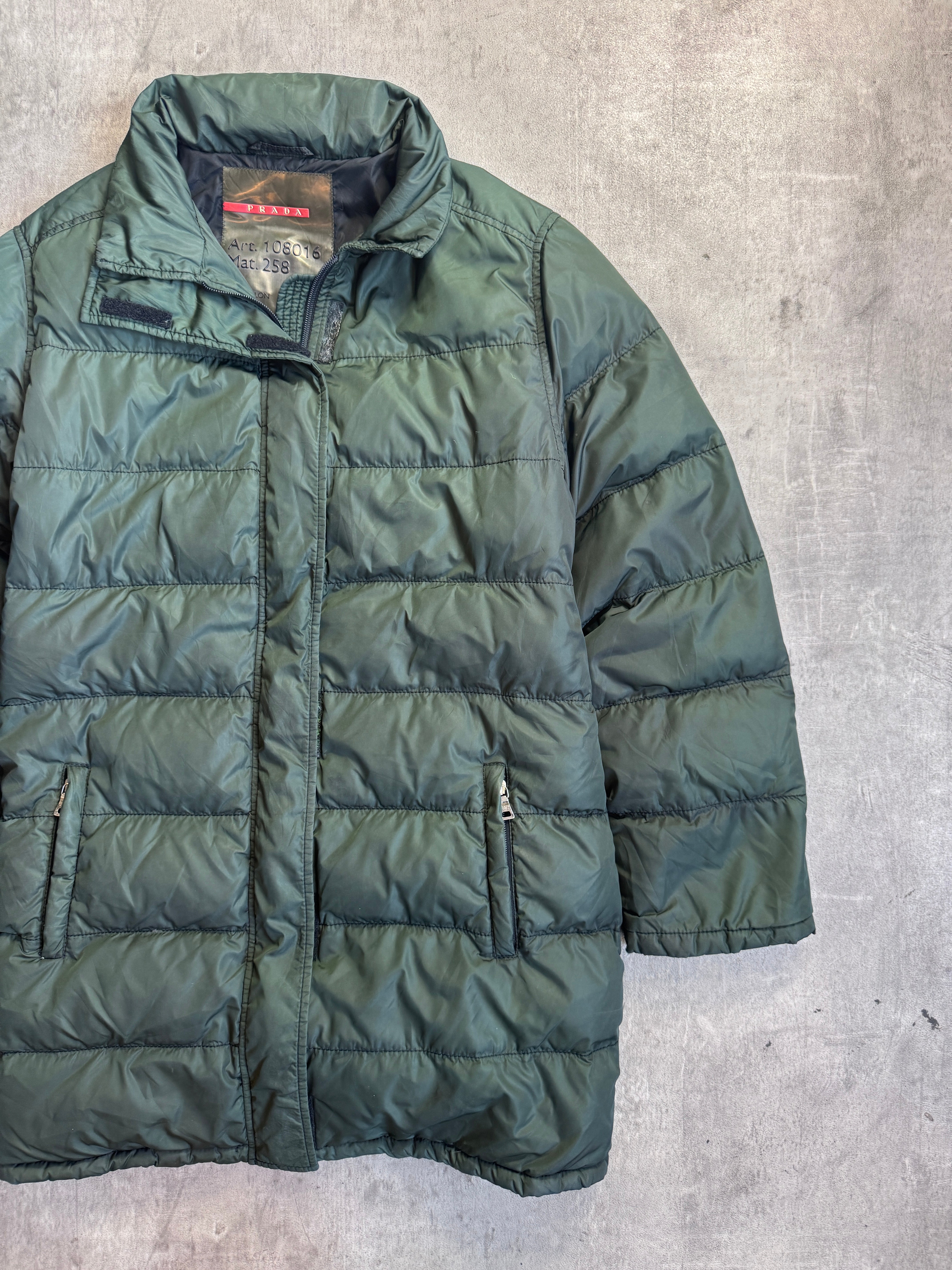 Vintage Puffers | 90s & Y2K Puffer Jackets – Vintage Threads