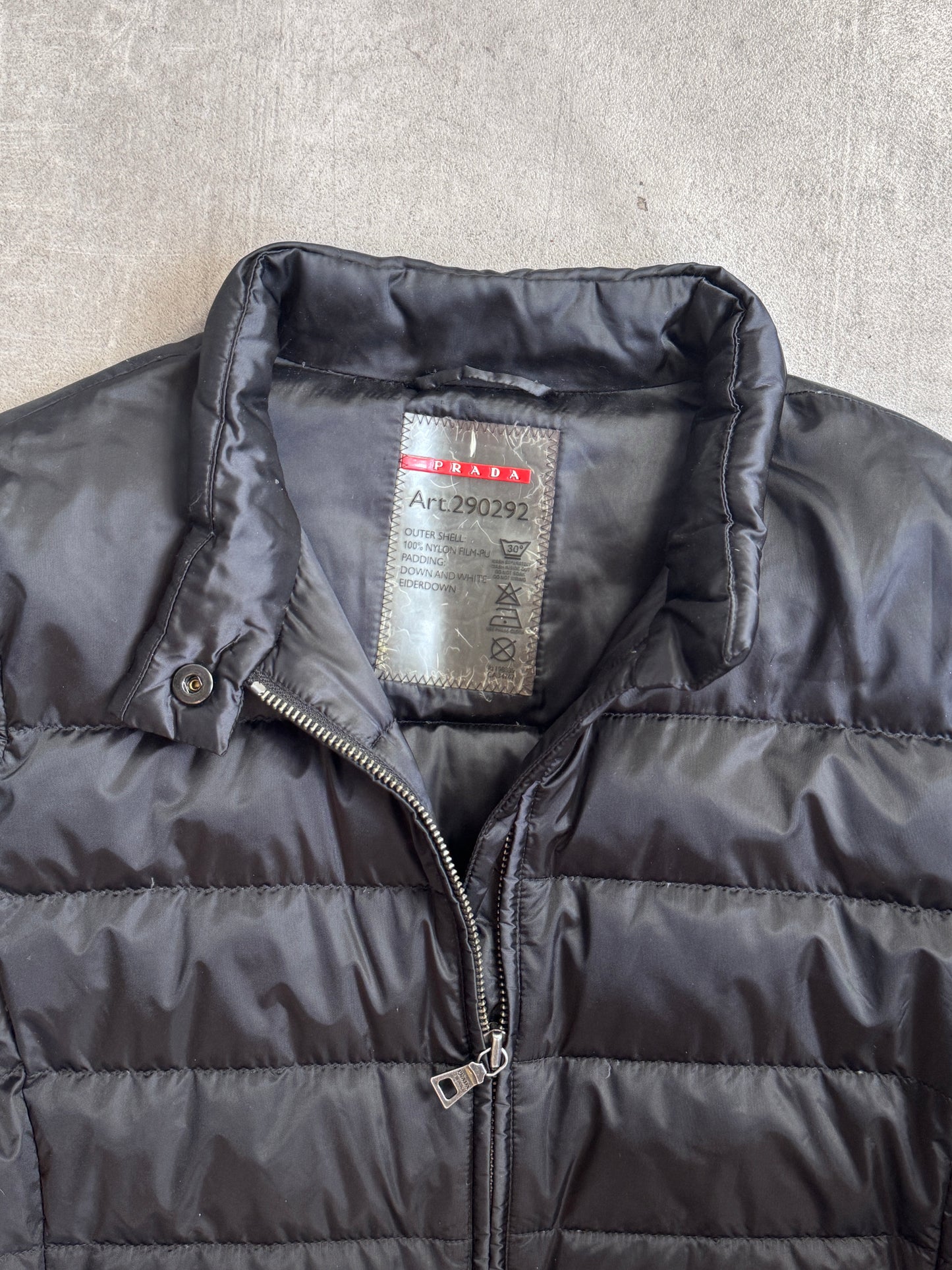 Prada Black Lightweight Nylon Down Puffer Jacket Art 290292