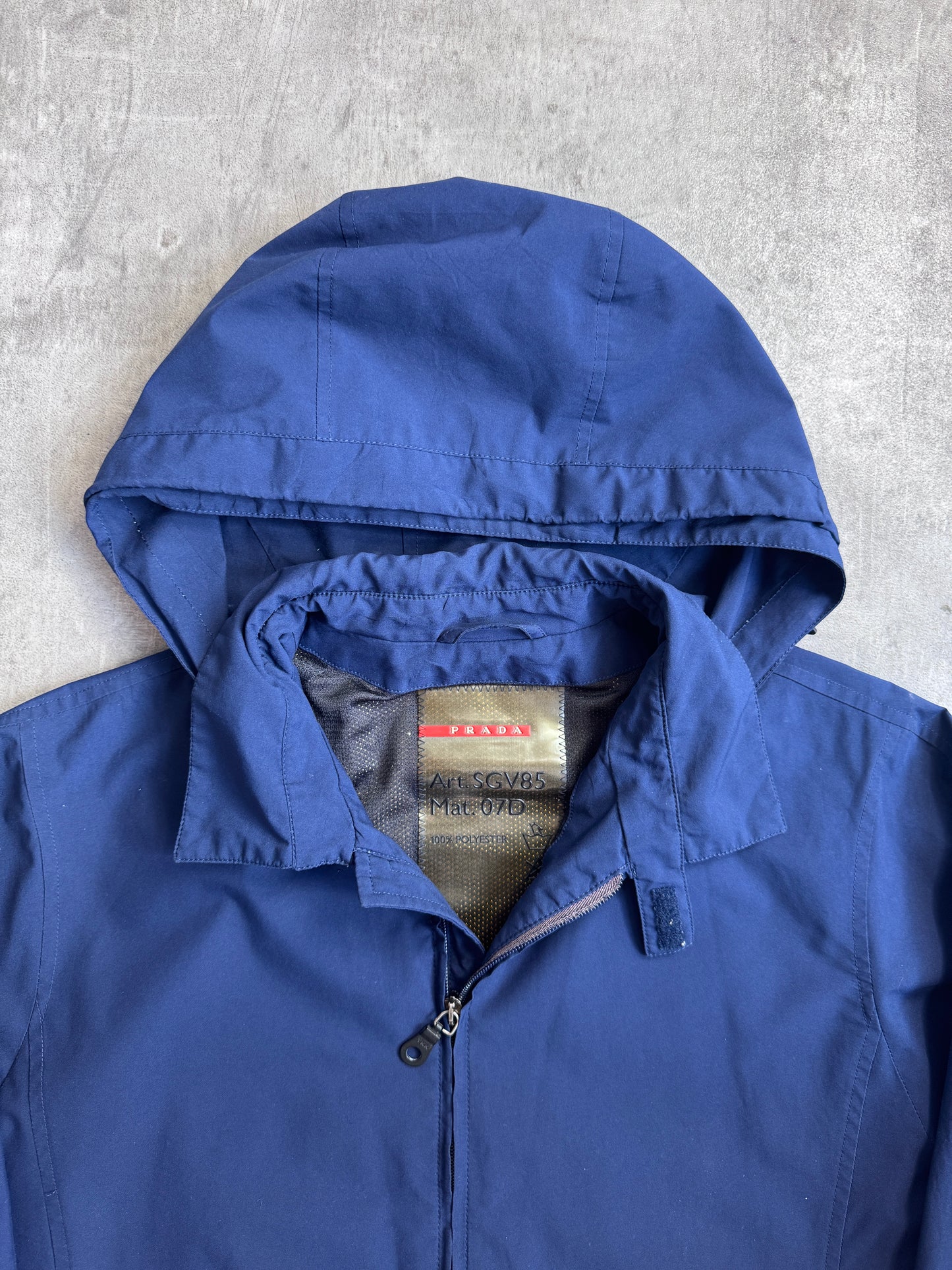 Prada Sport Goretex Navy Hooded Nylon Tech Jacket Art. SGV85