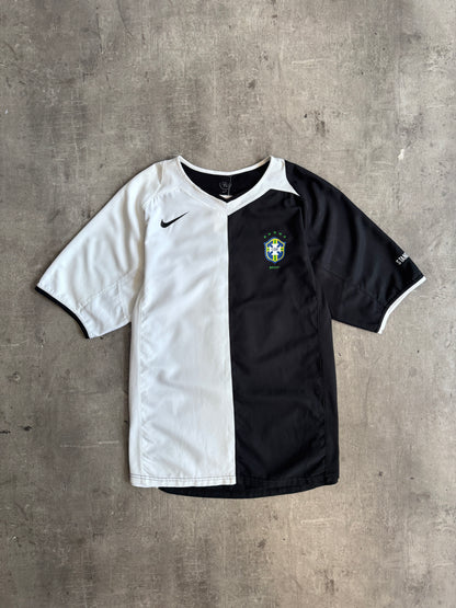 2004-2005 Brazil Nike T90 Anti Rascim Football Shirt