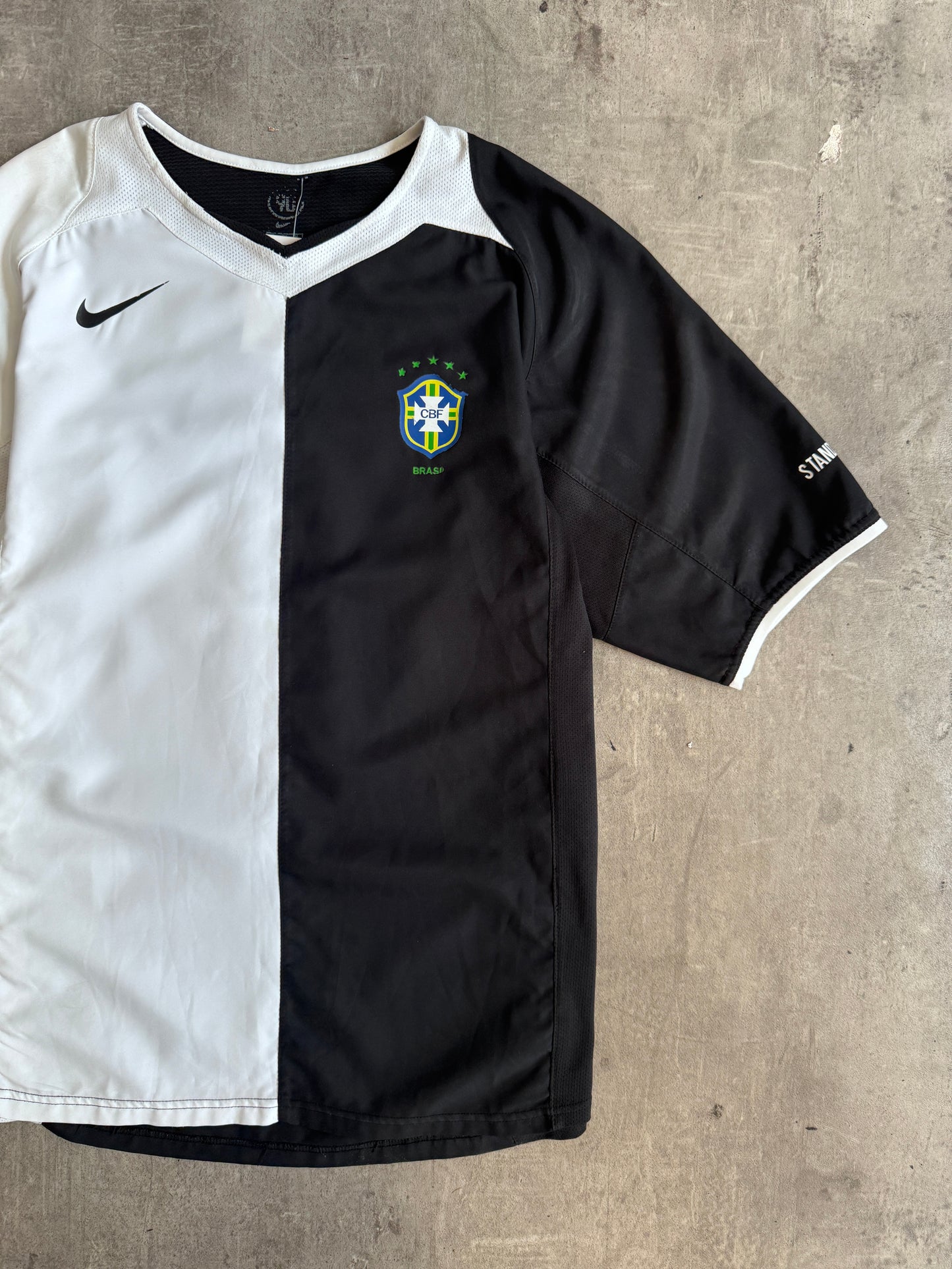 2004-2005 Brazil Nike T90 Anti Rascim Football Shirt