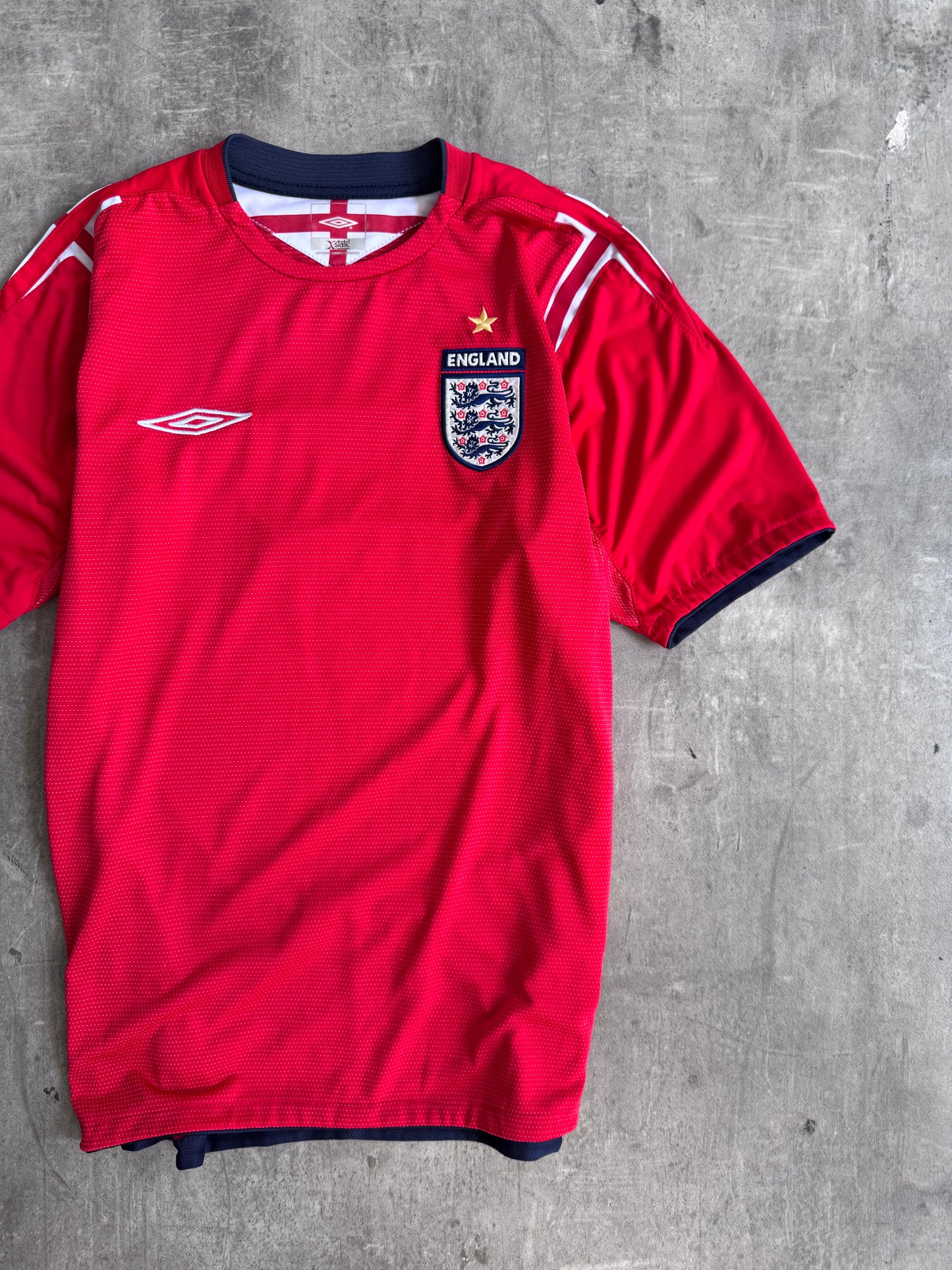 2006-2008 England x Umbro "Beckham 7" Away Football Shirt