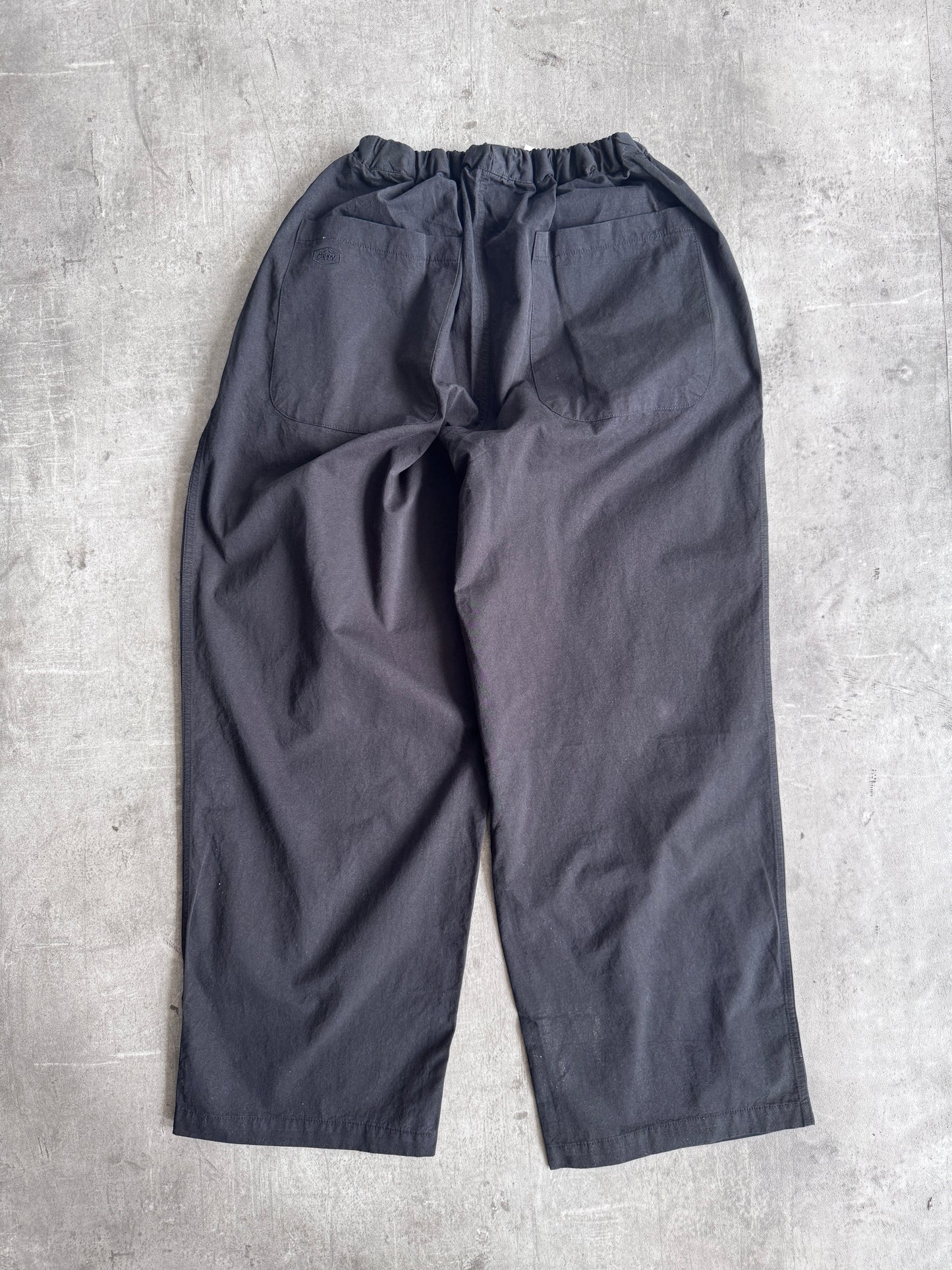 Kappy Korea Two Tuck Pleated Wide Pants - Black