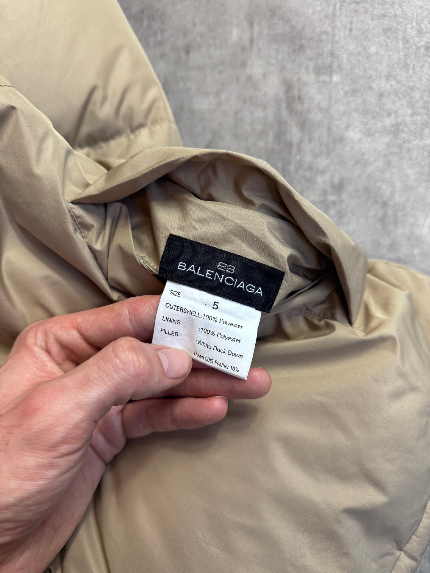 Balenciaga Sports Beige Removable Arms Red Stripe Detailed Puffer