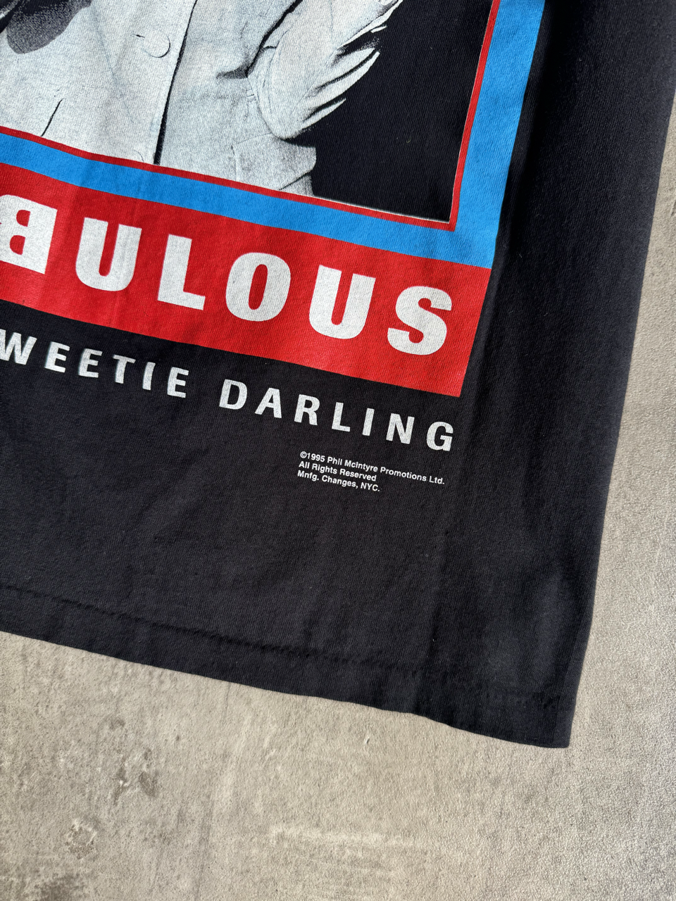 1995 Single Stitch Absolutely Fabulous "100% Sweetie Darling" Patsy Graphic Tee