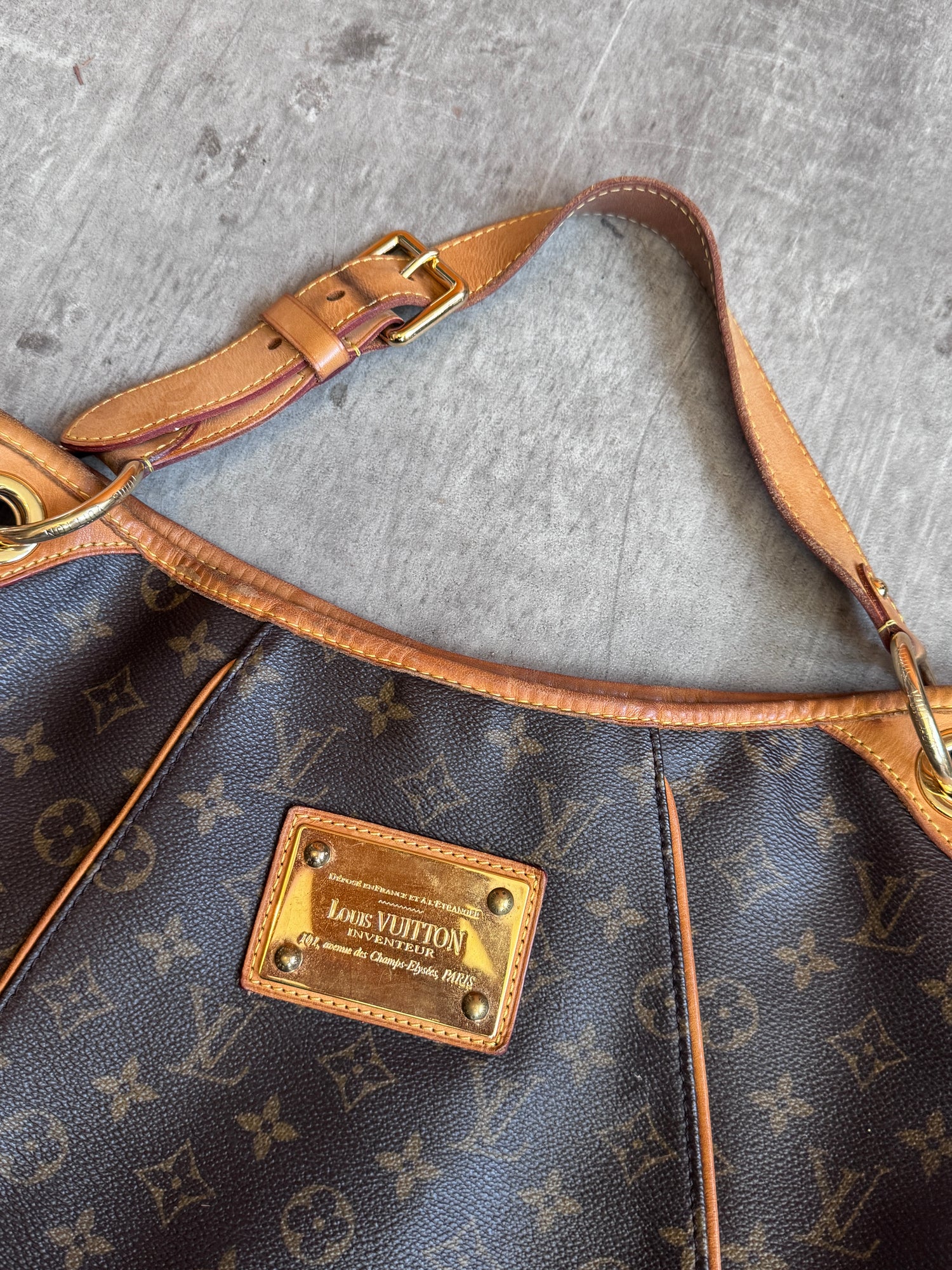 Louis Vuitton Galleria Monogram Shoulder Bag