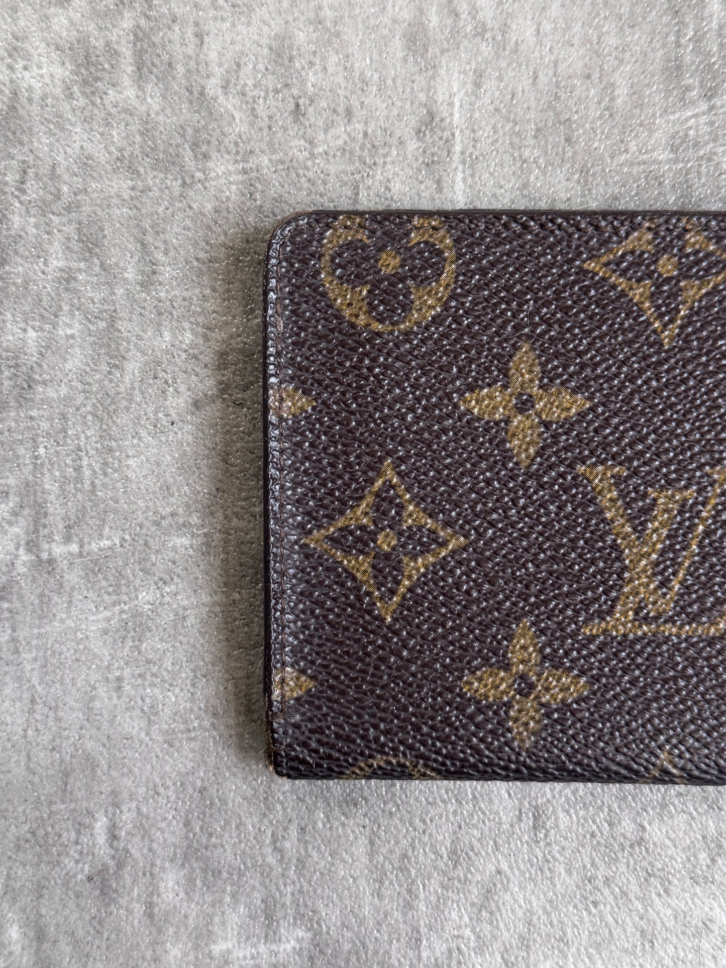 Louis Vuitton Brown Leather LV Monogram Card Wallet