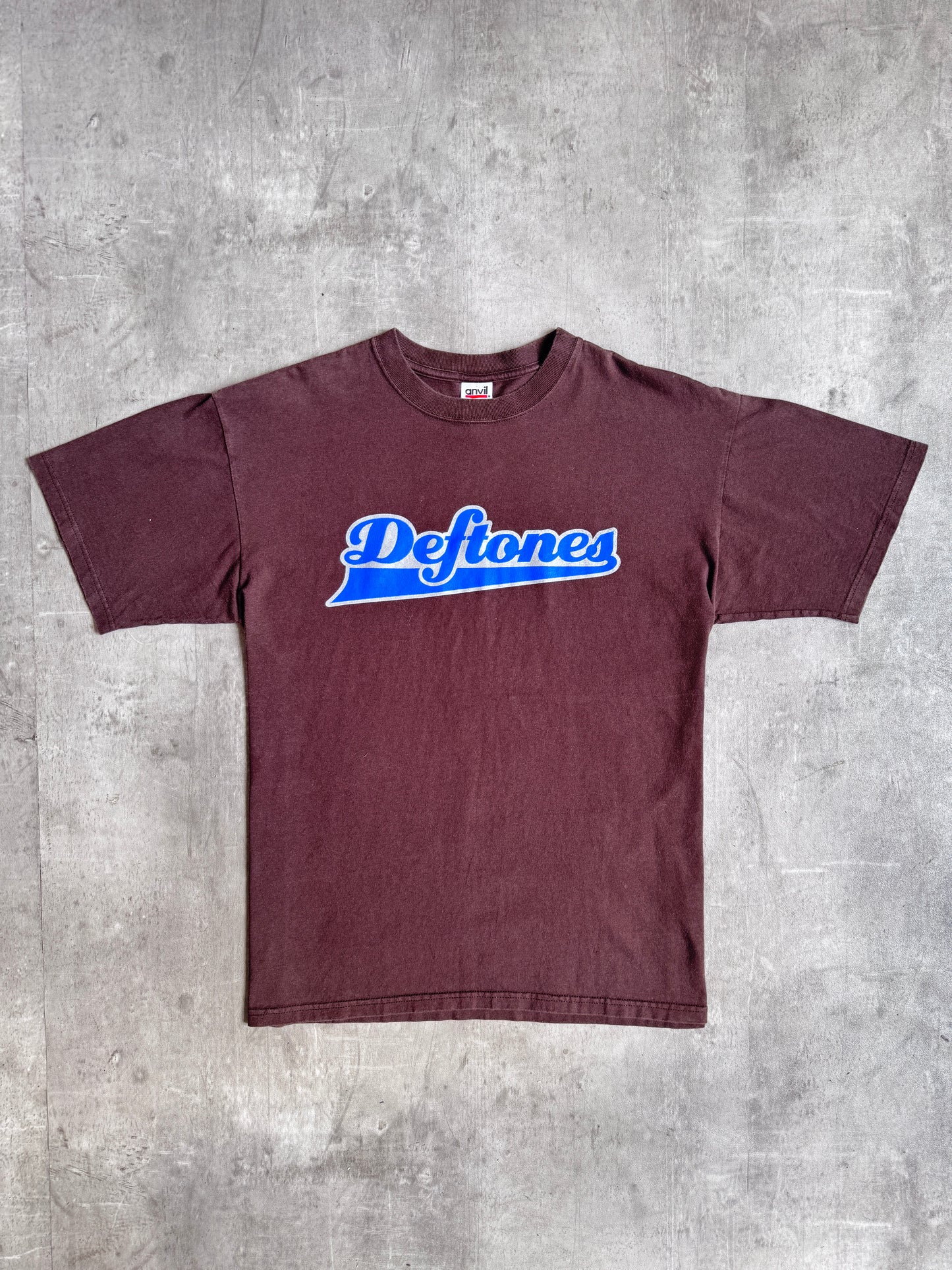2005 Deftones Brown Graphic Tee
