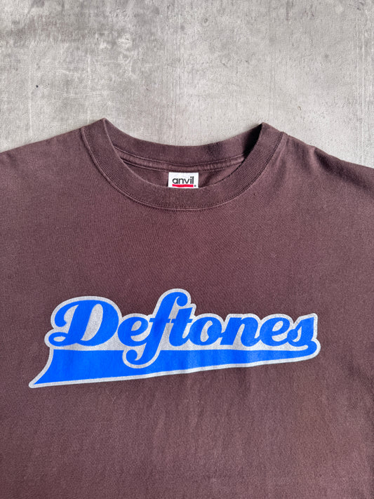 2005 Deftones Brown Graphic Tee