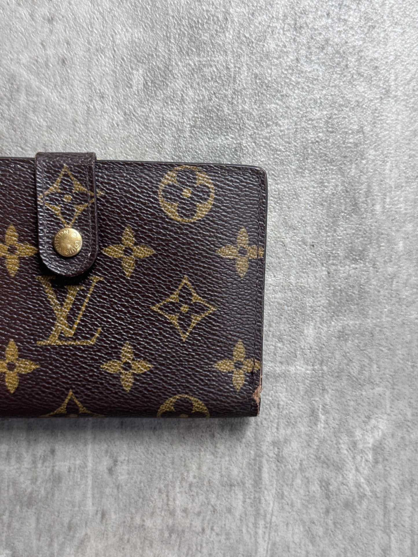Louis Vuitton 4 Key Holder Monogram Leather Wallet