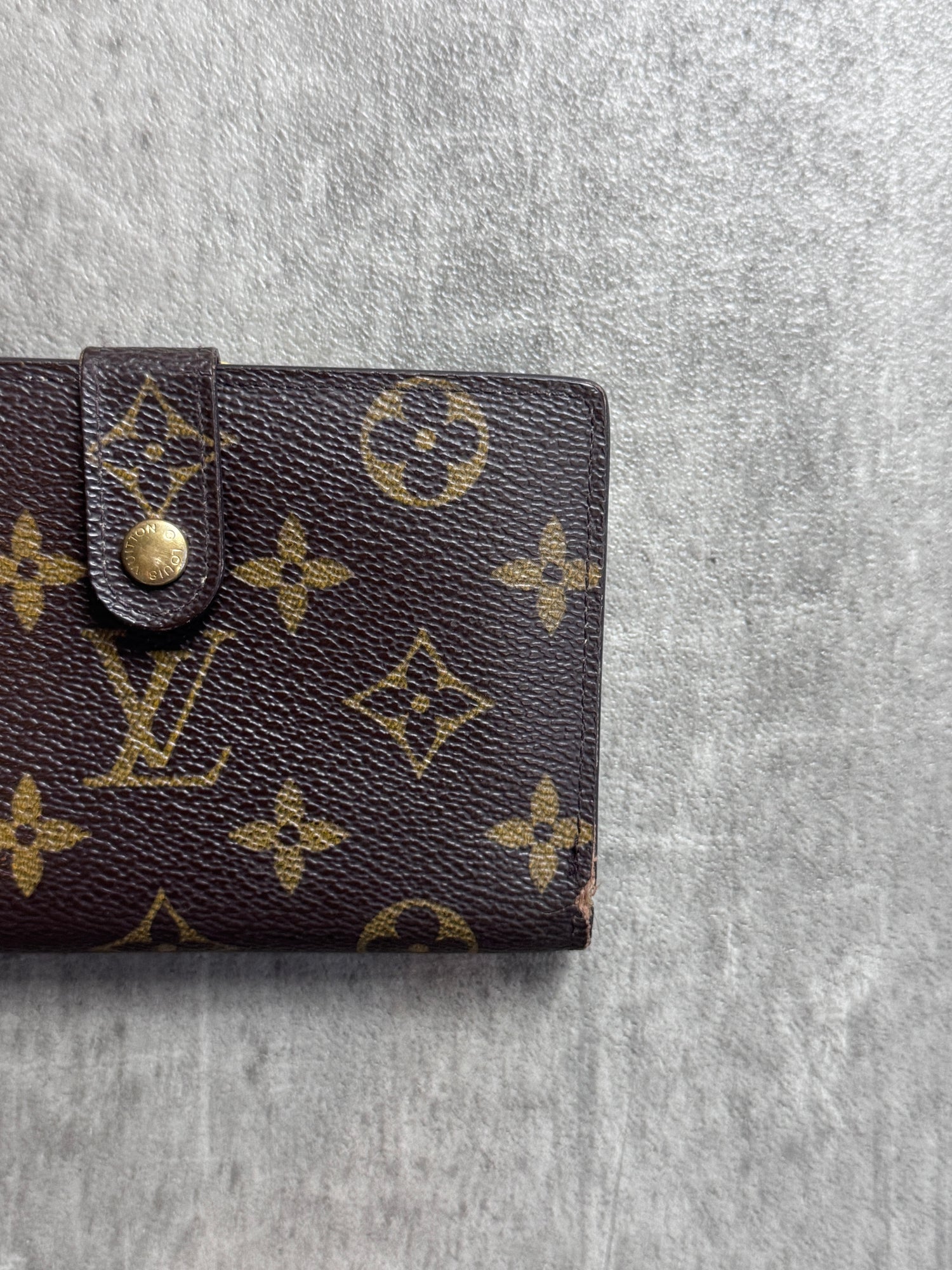 Louis Vuitton 4 Key Holder Monogram Leather Wallet