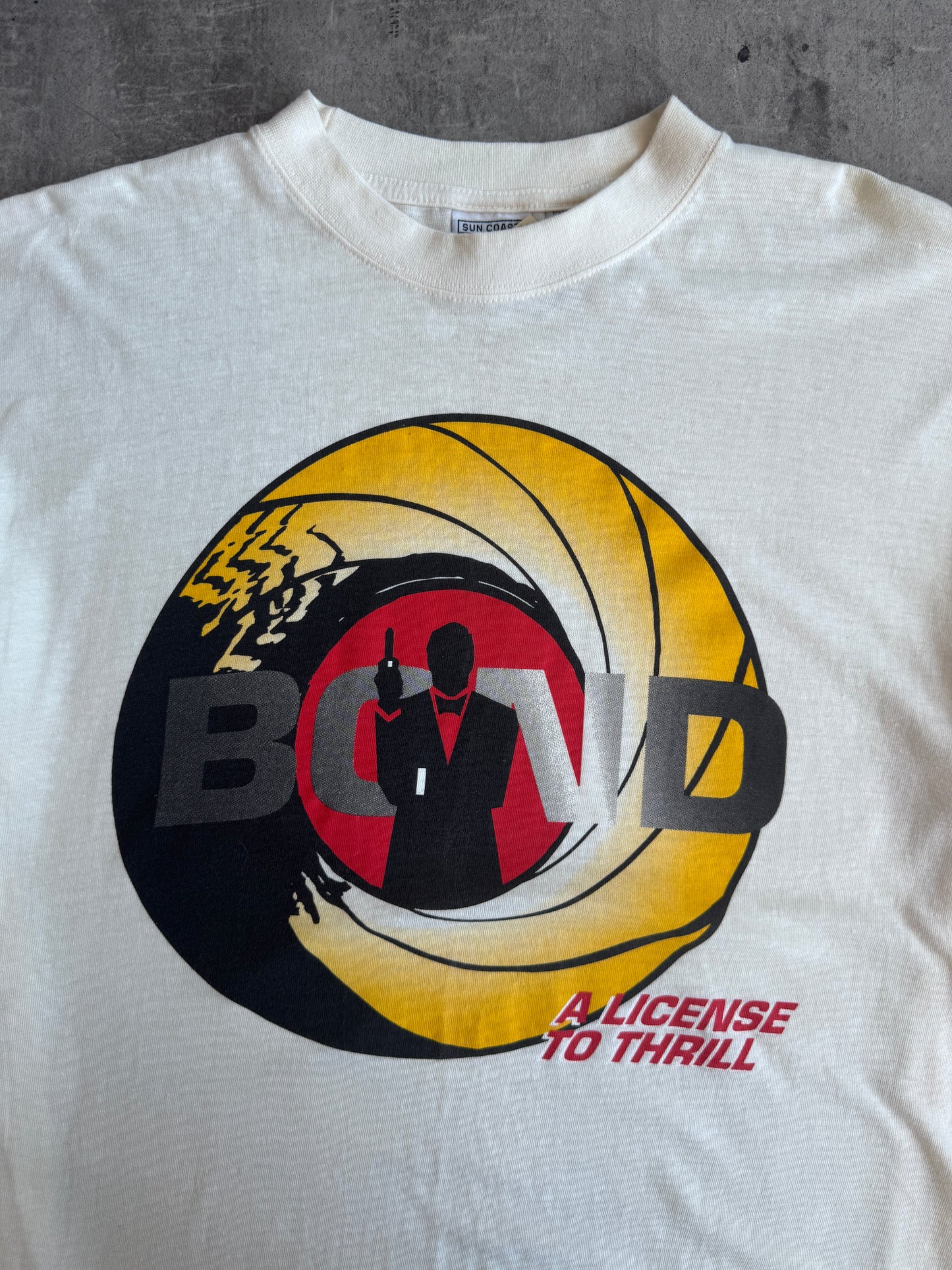 1989 James Bond A Lisence To Kill Promo Graphic Tee