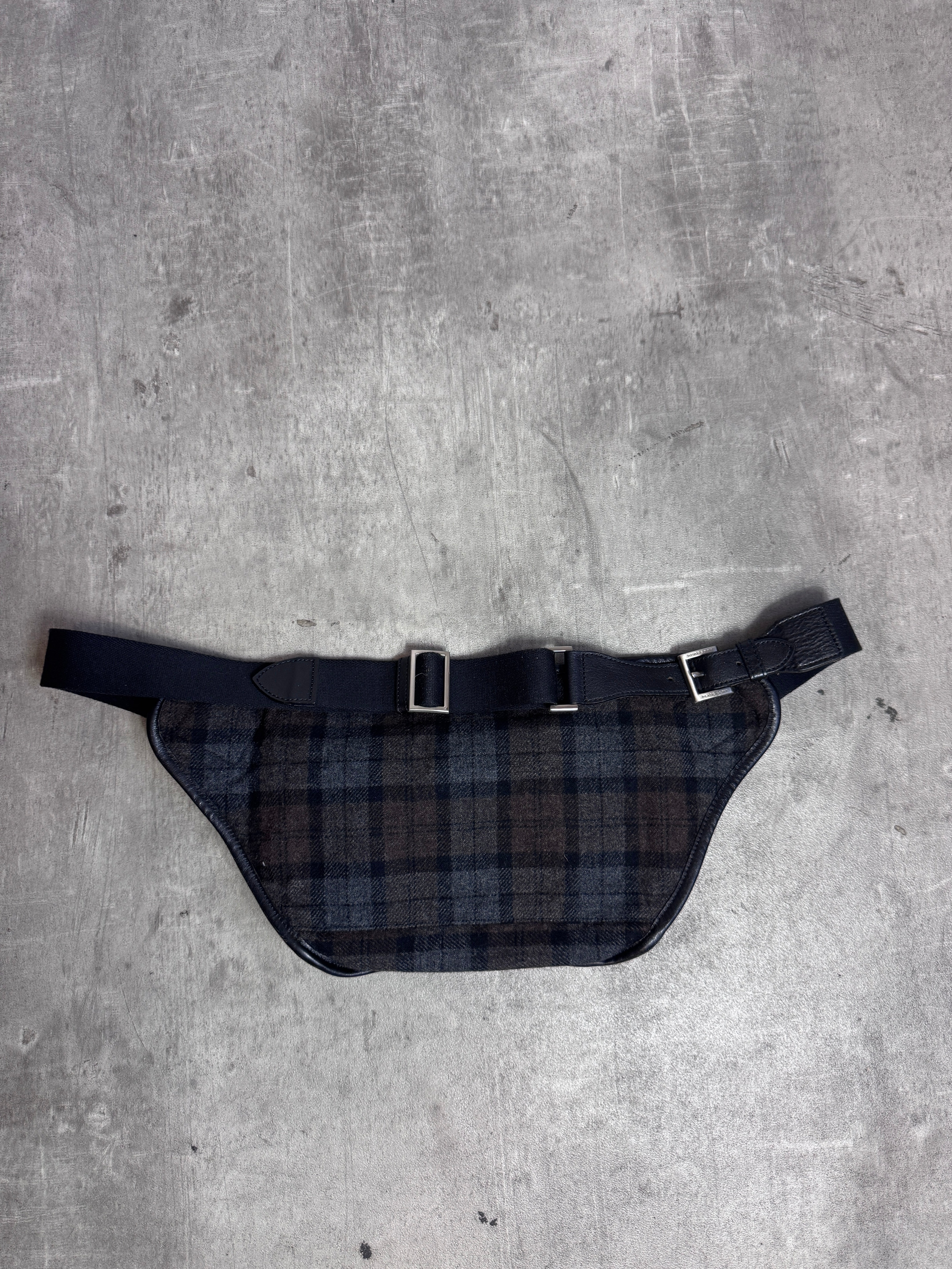 Burberry 00's Leather Detailed Smoke Nova Check Wool Crossbody Bag